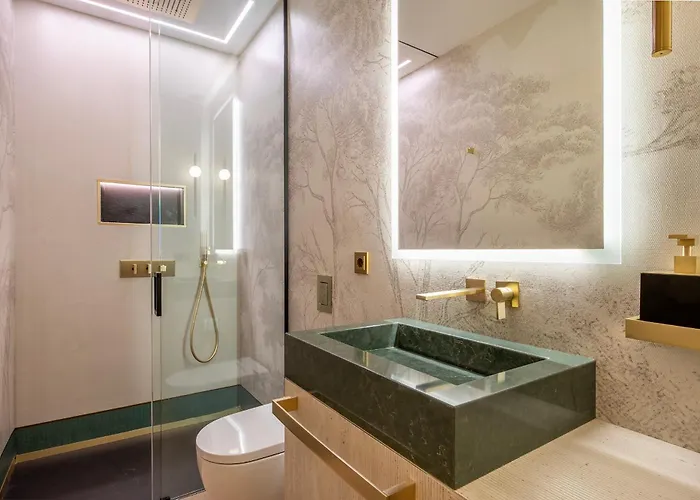 Borghese Boutique 4*
