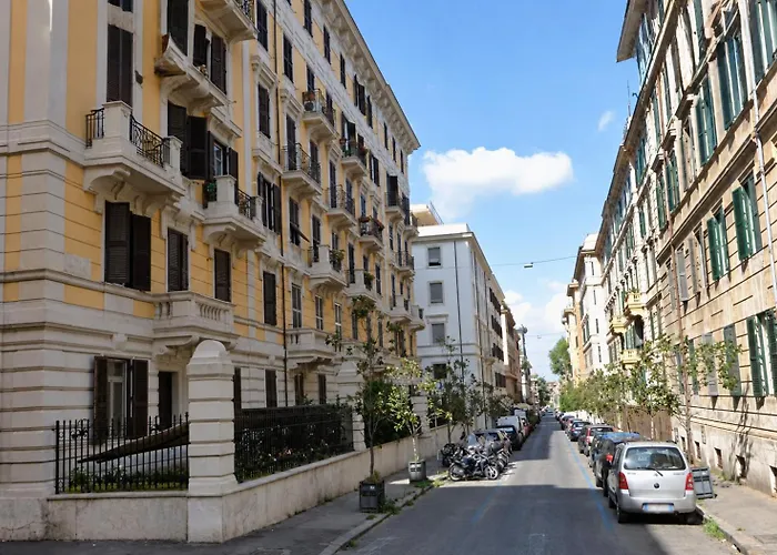 Borghese Boutique 4* Rome